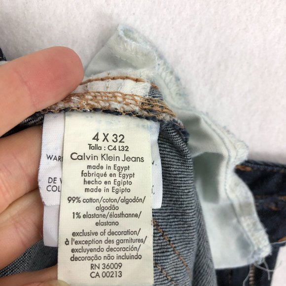 Calvin Klein Women's Size 27/4 Dark Wash Blue Denim Mini Bootcut Jeans - Picture 8 of 9